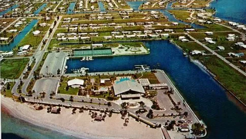 old photo of the yacht club in Cape Coral Florida