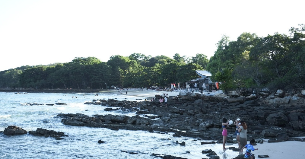 Koh Samet is one of the nearest beaches to Bangkok